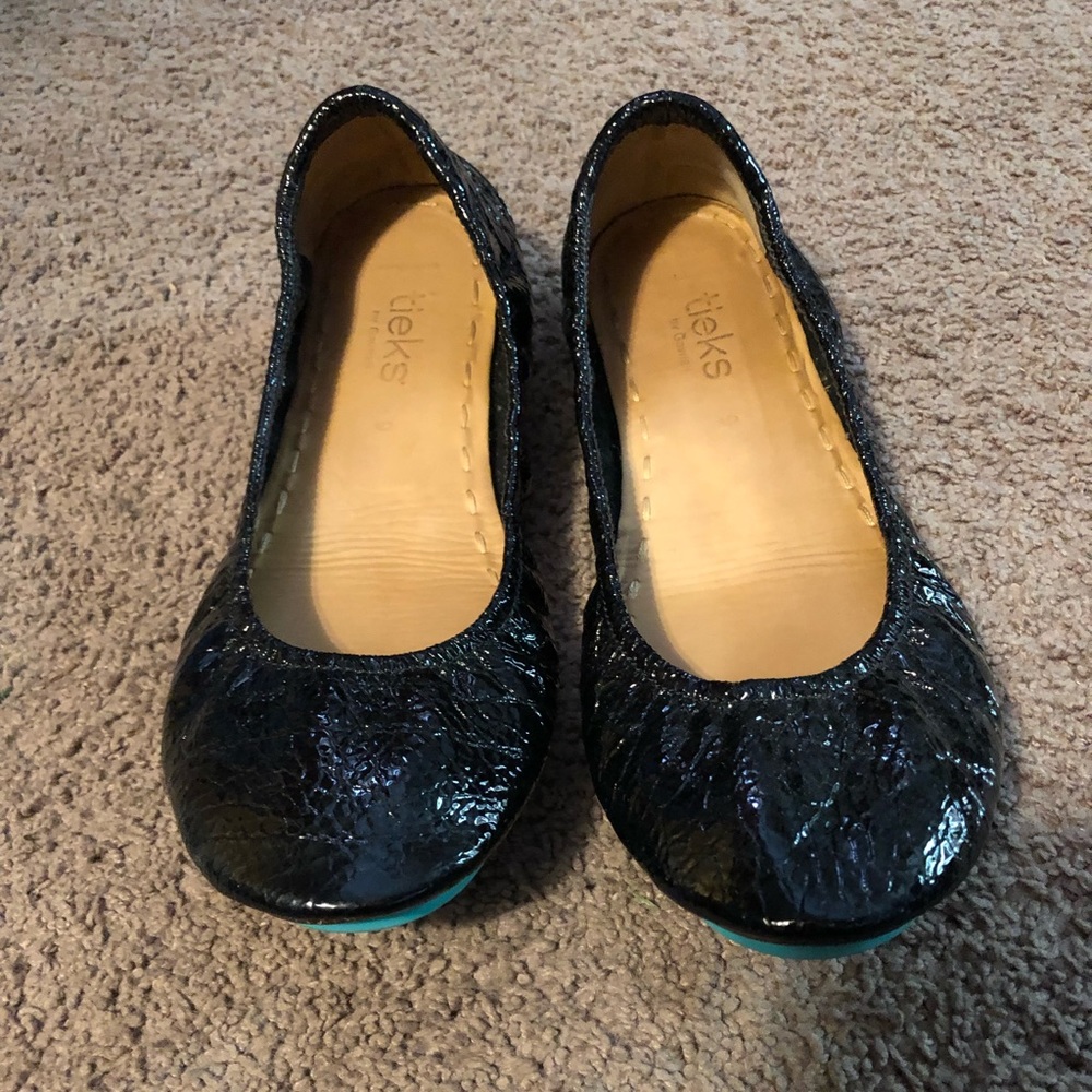 Black Obsidian Tieks Size 9